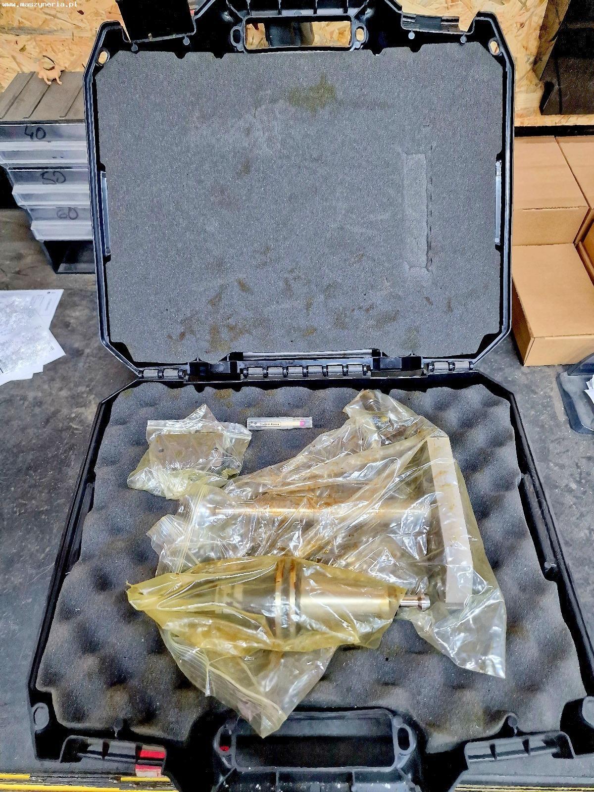 Centro di lavoro verticale CNC HAAS UMC-750SS in vendita - foto 7